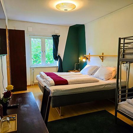 Nature Shelter Hotel Åsljunga Extérieur photo
