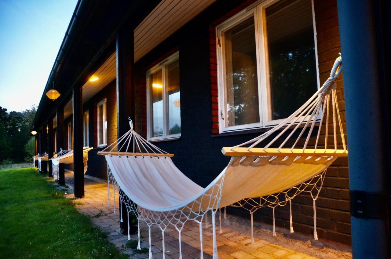 Nature Shelter Hotel Åsljunga Extérieur photo