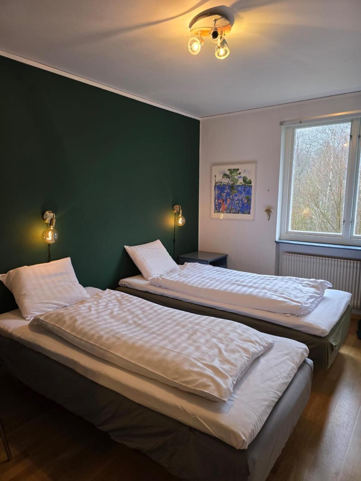 Nature Shelter Hotel Åsljunga Extérieur photo