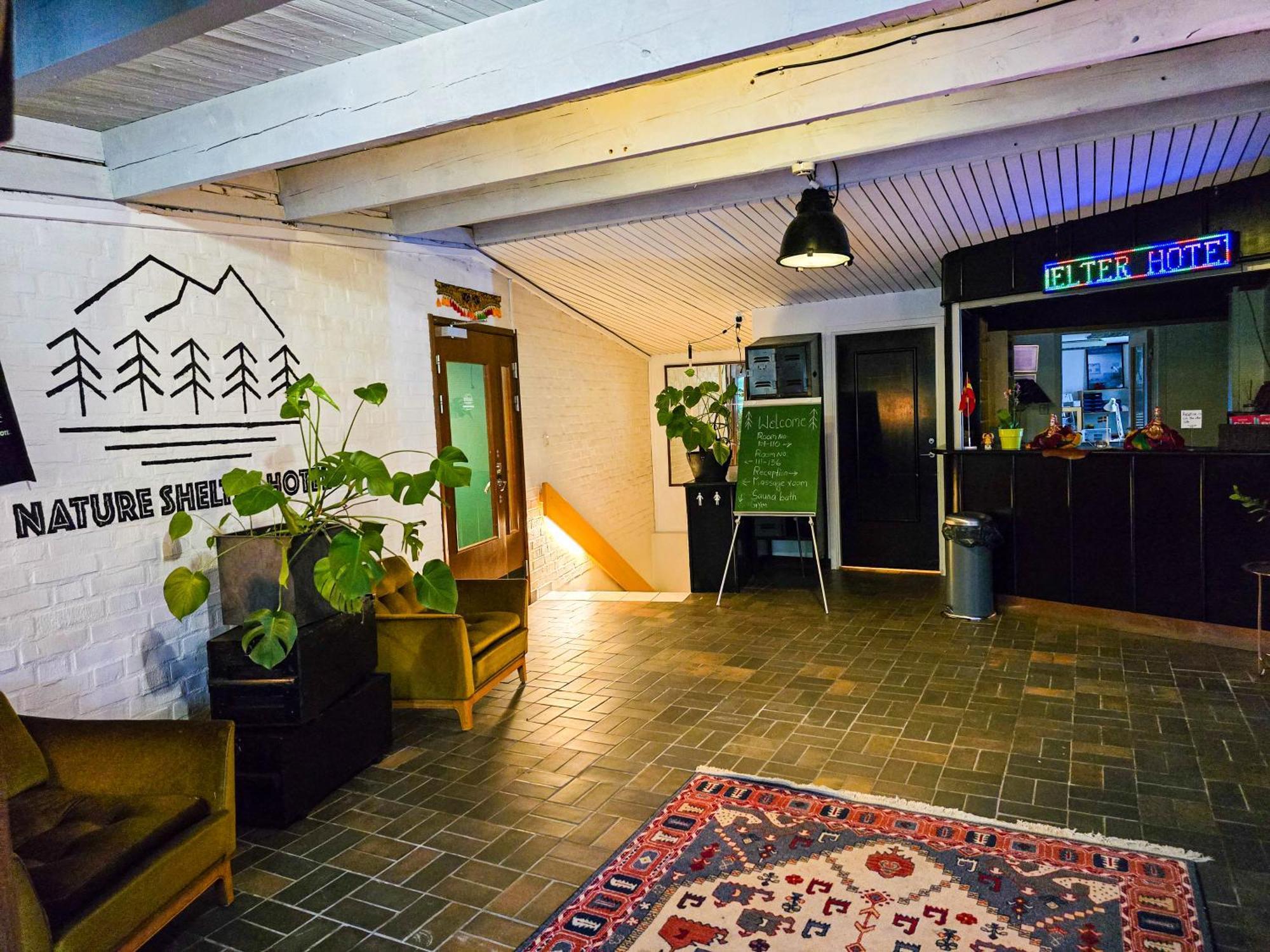 Nature Shelter Hotel Åsljunga Extérieur photo